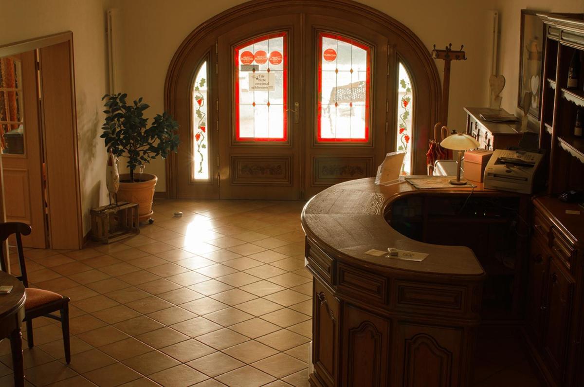 Gaestehaus Vinetum Altdorf  Ngoại thất bức ảnh
